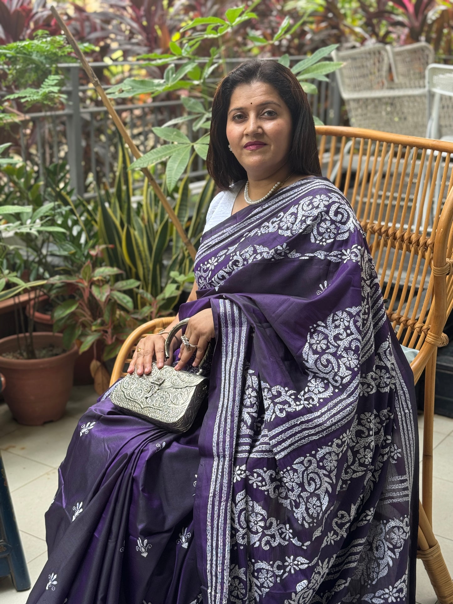 Smita: Blue Hand-Embroidered Semi-Silk Kantha Saree