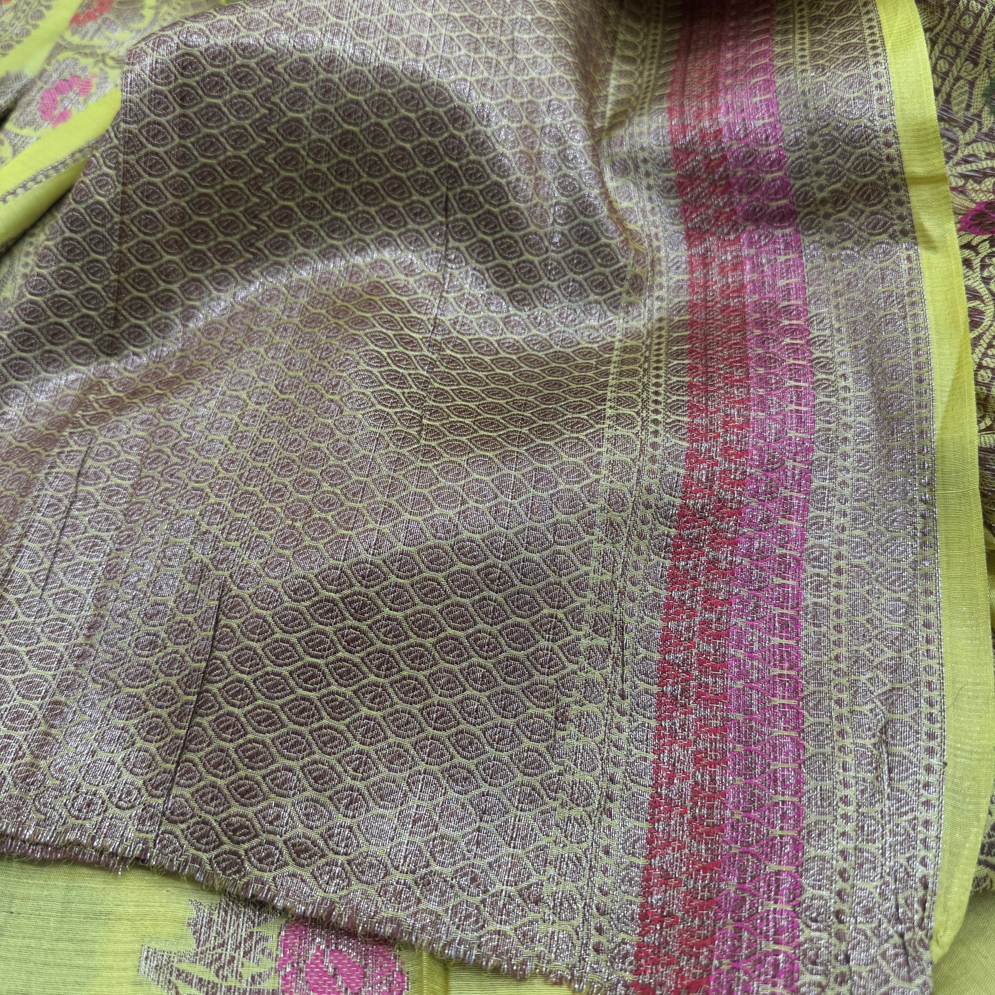 Diya: Lime Green Handwoven Munga-Tussar Silk Saree