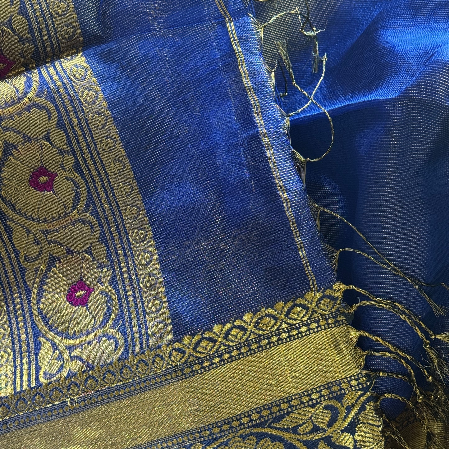 Neelkamal: Blue Muslin Tissue Silk Saree