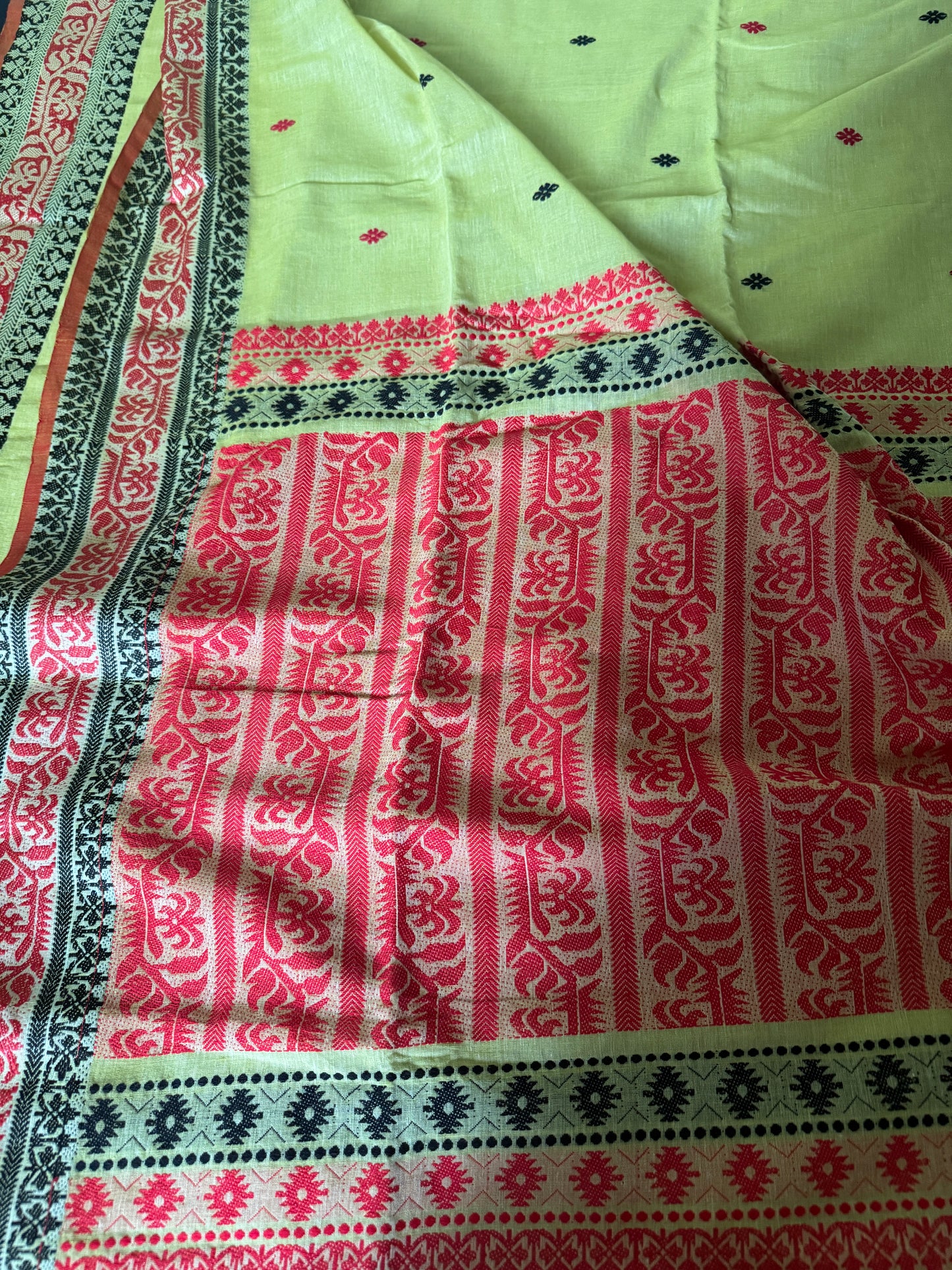 Aamresh: Lime Green Cotton Saree