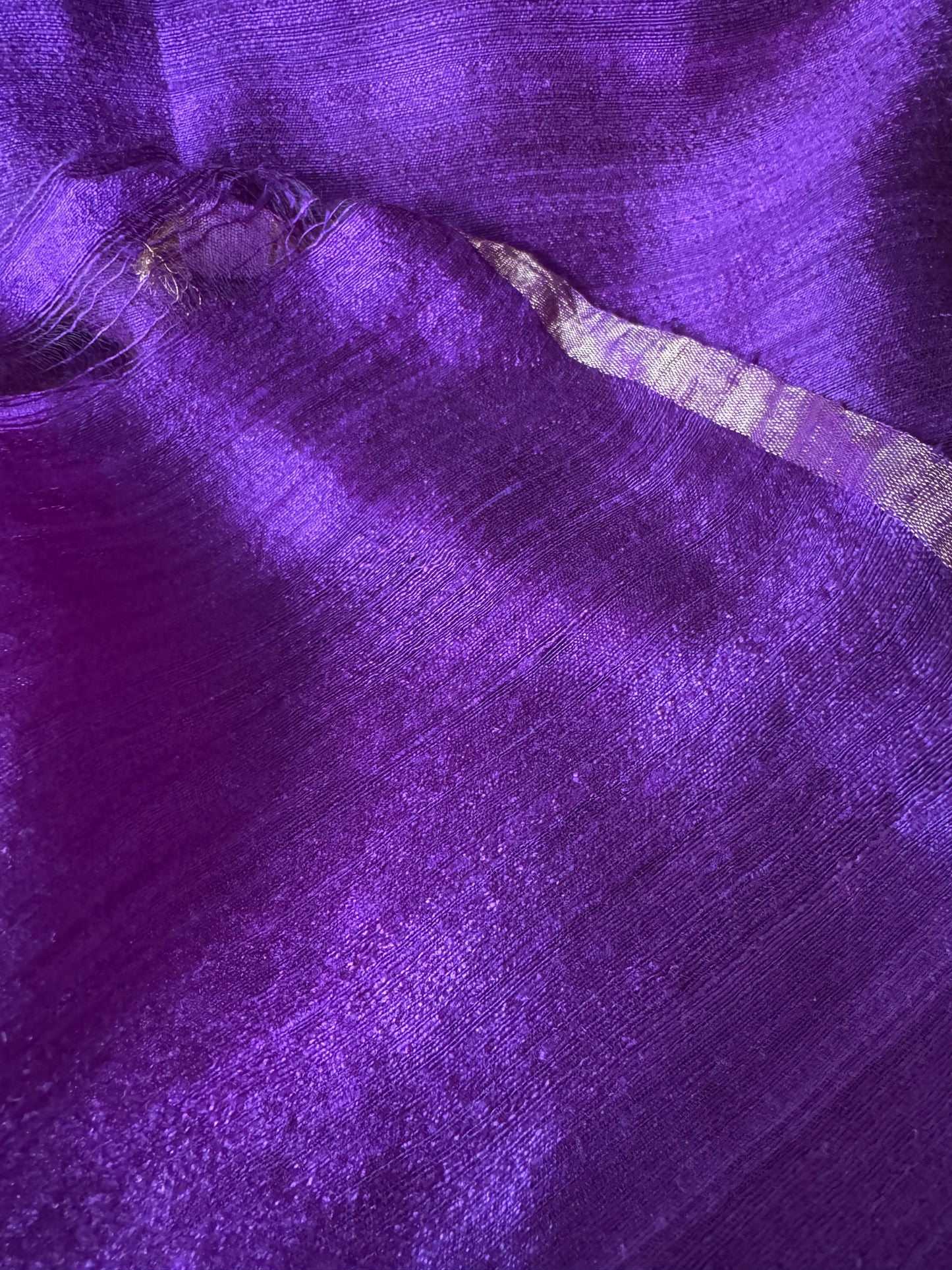 Bornolota: Purple Handwoven Matka Silk Saree