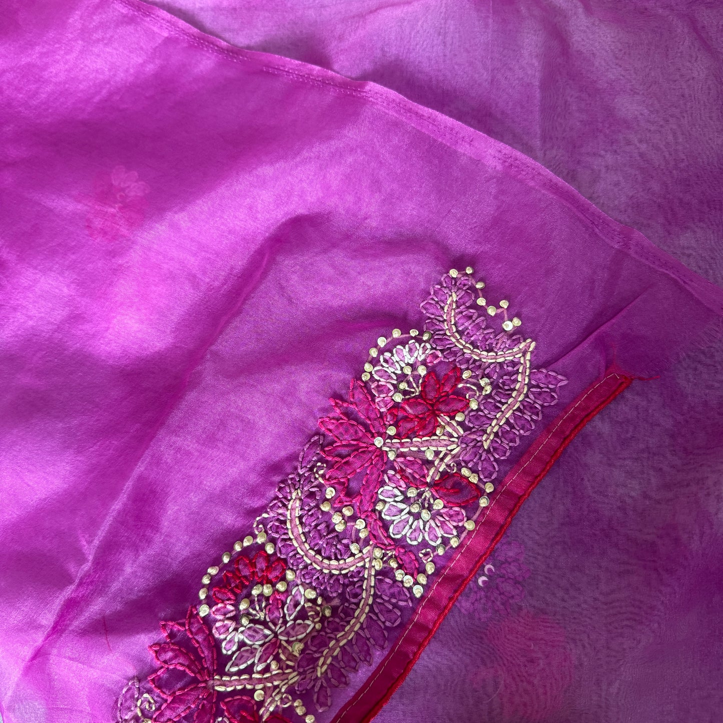 Gulabi Pakhi: Pink Tie-Dye Saree with Chikankari Embroidery