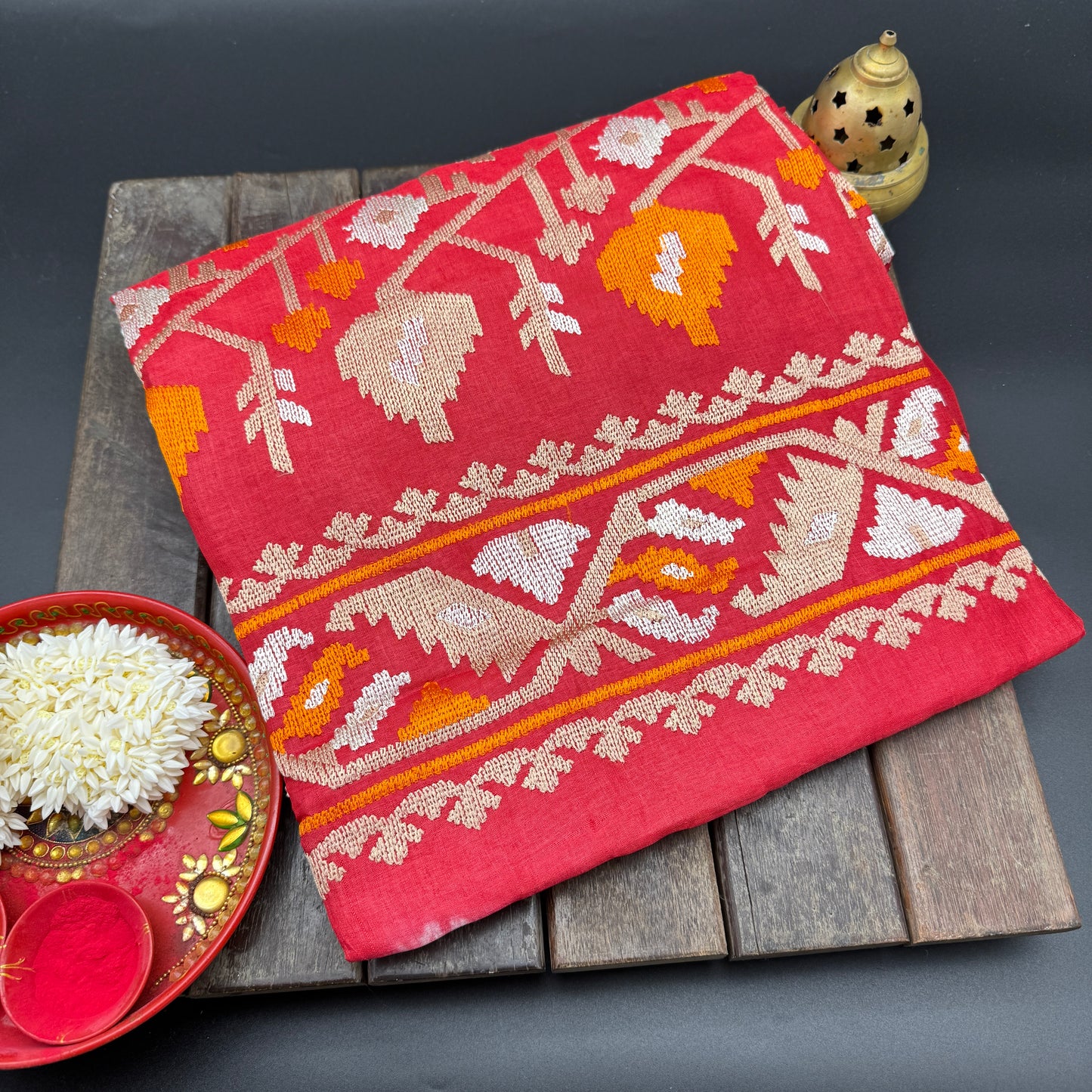 Sunset Reverie: White Tussar Silk Saree with Red Ombre Border