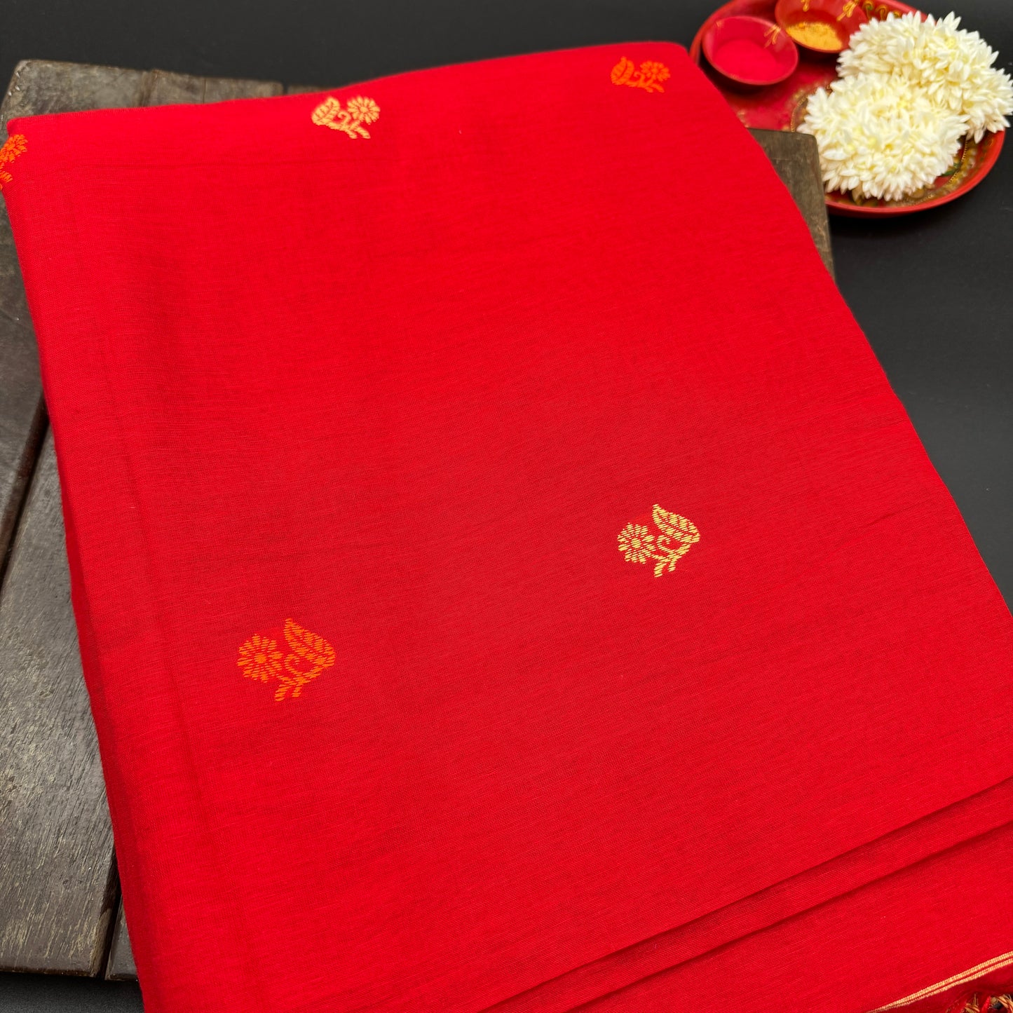 Deepanjali: Red Cotton Handloom Saree