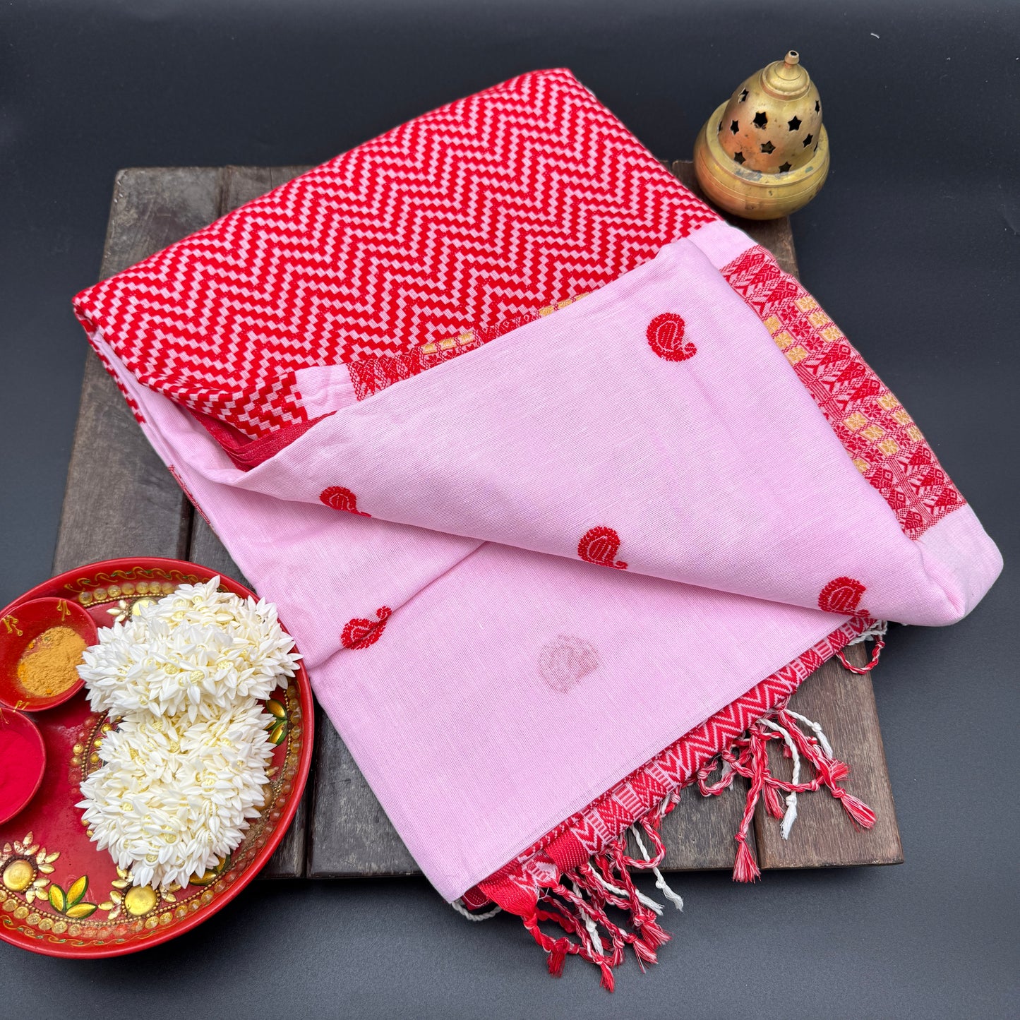 Anura: Pink & Red Cotton Handloom Saree