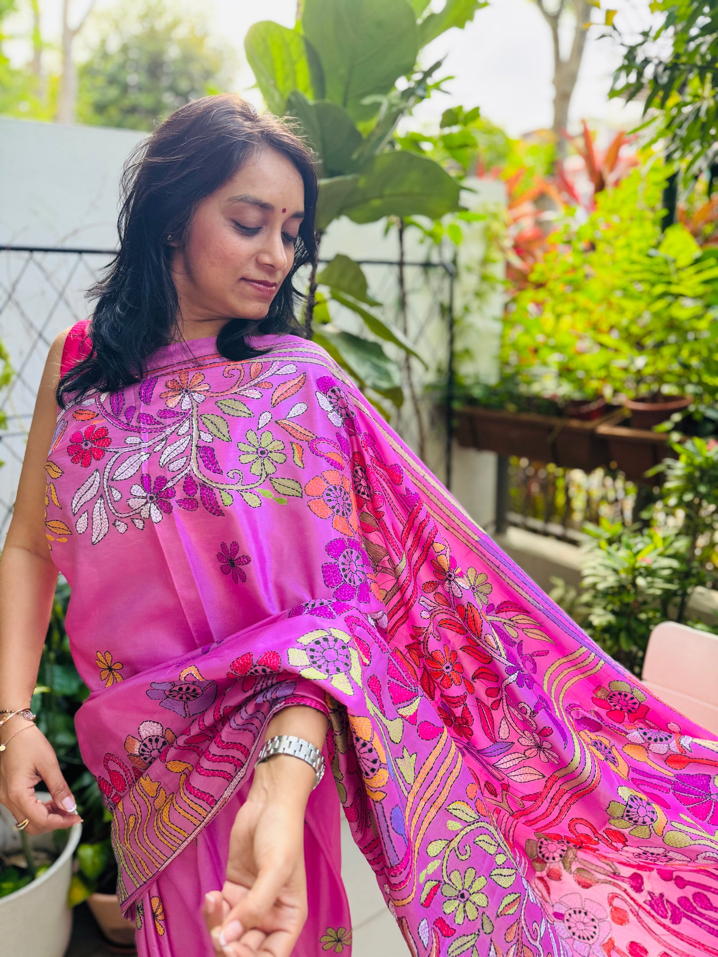 Pink Silk-blend Kantha Saree