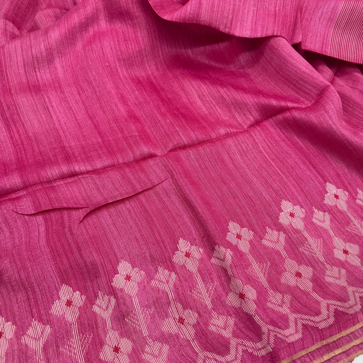 Gulab Tara: Pink Matka Silk Saree with Translucent Muslin Pallu
