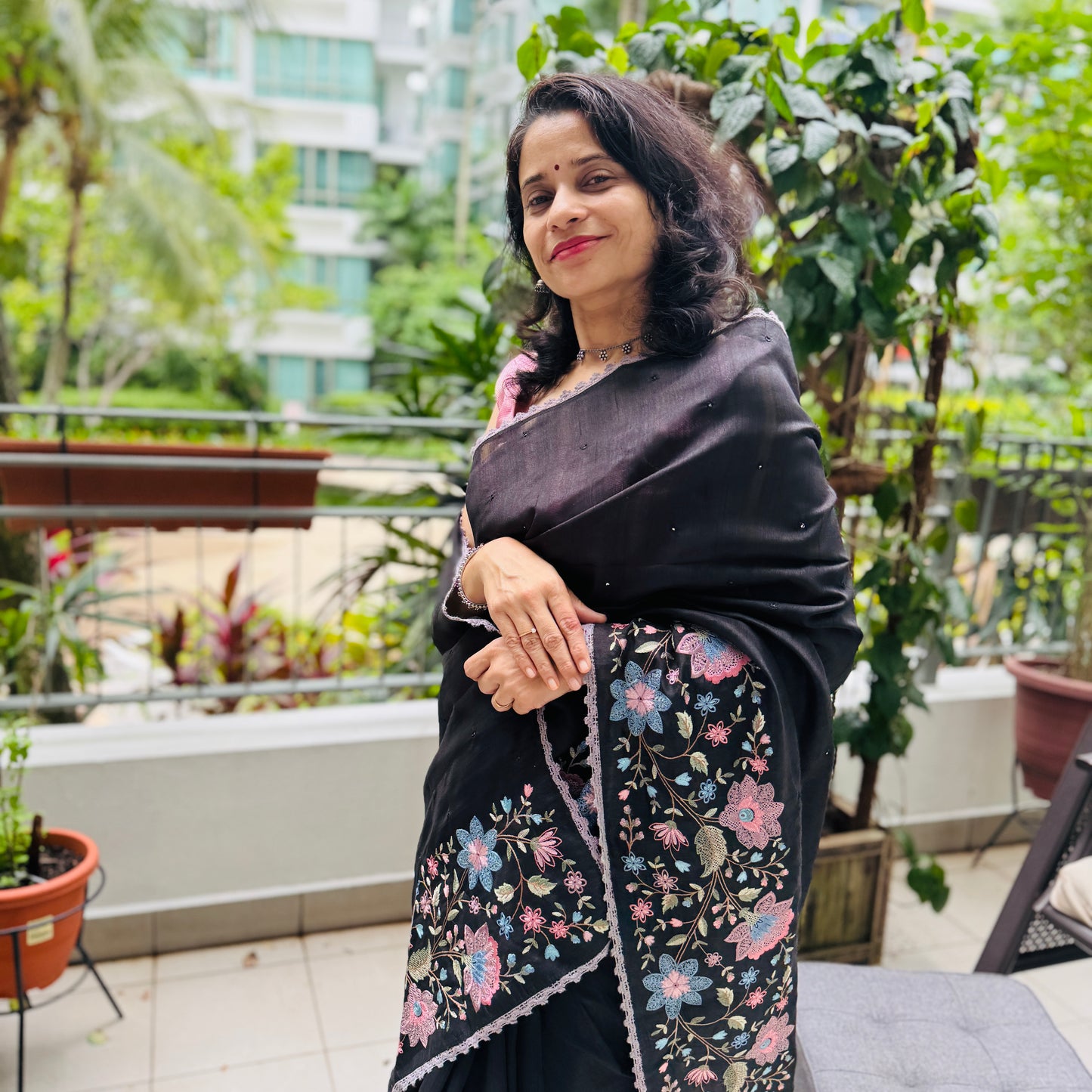 Kaavya: Black  Semi-Silk Embroidered Saree