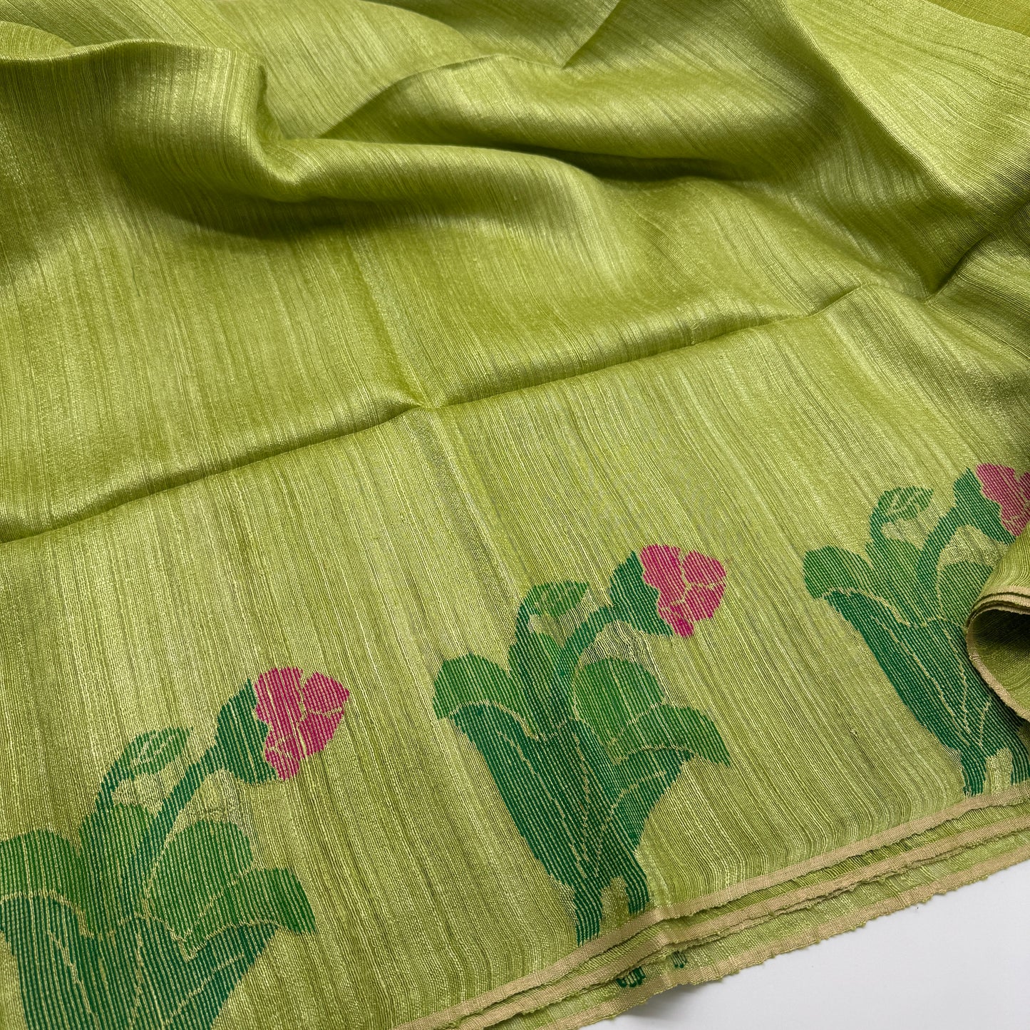 Parijat: Green Matka Silk Saree with Translucent Muslin Pallu