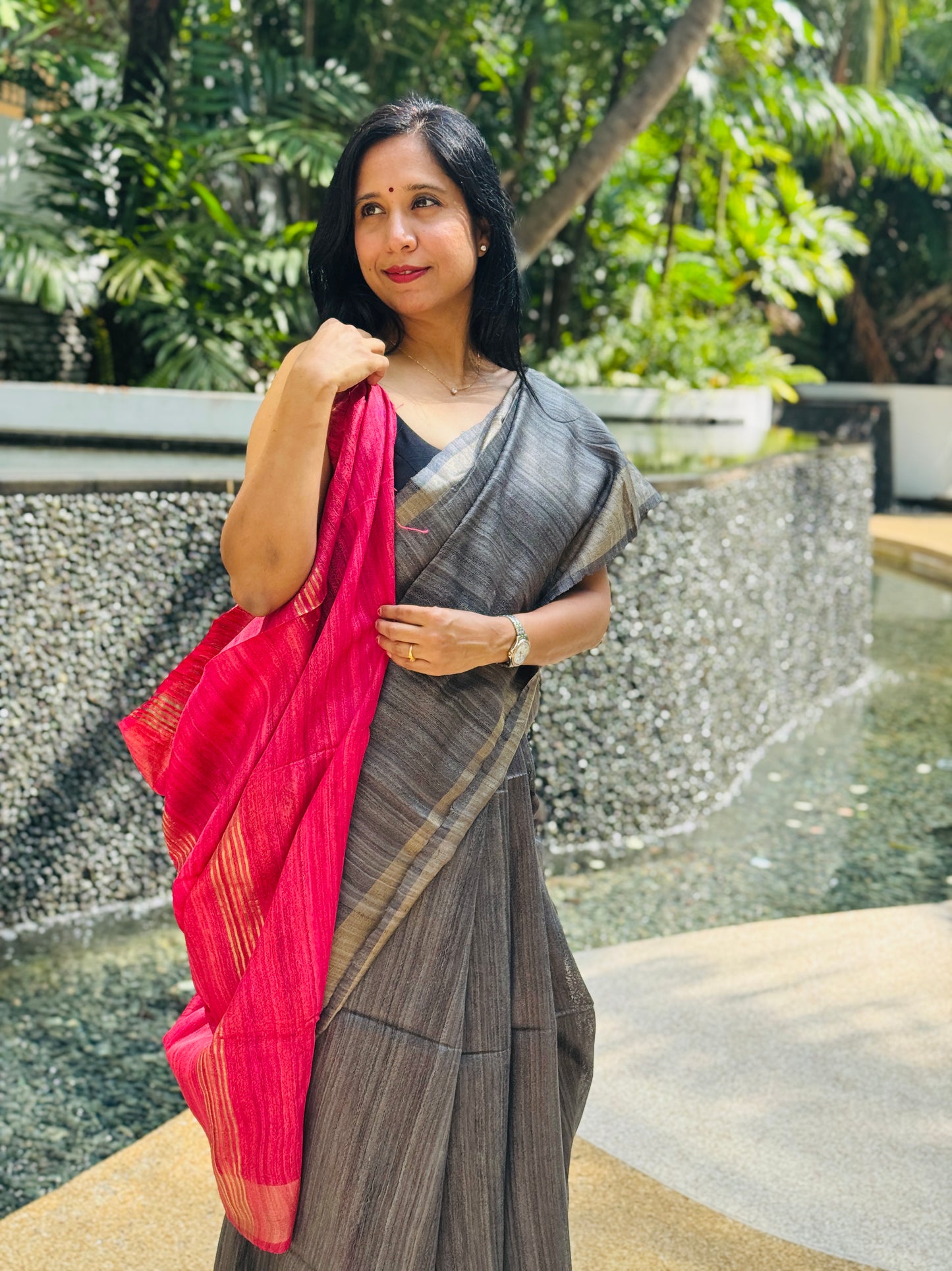 Crimson Pause: Charcoal Grey Ghicha Silk Saree