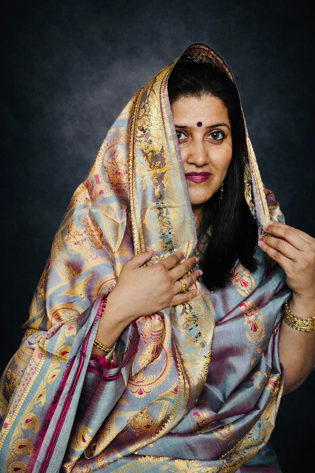 Aparna: Grey Handwoven Katan Silk Baluchari Saree