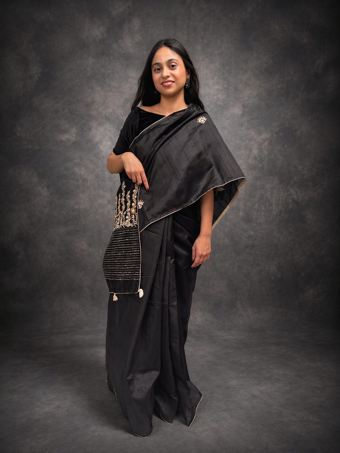 Hely: Black Semi-tussar Hand-embroidered Saree