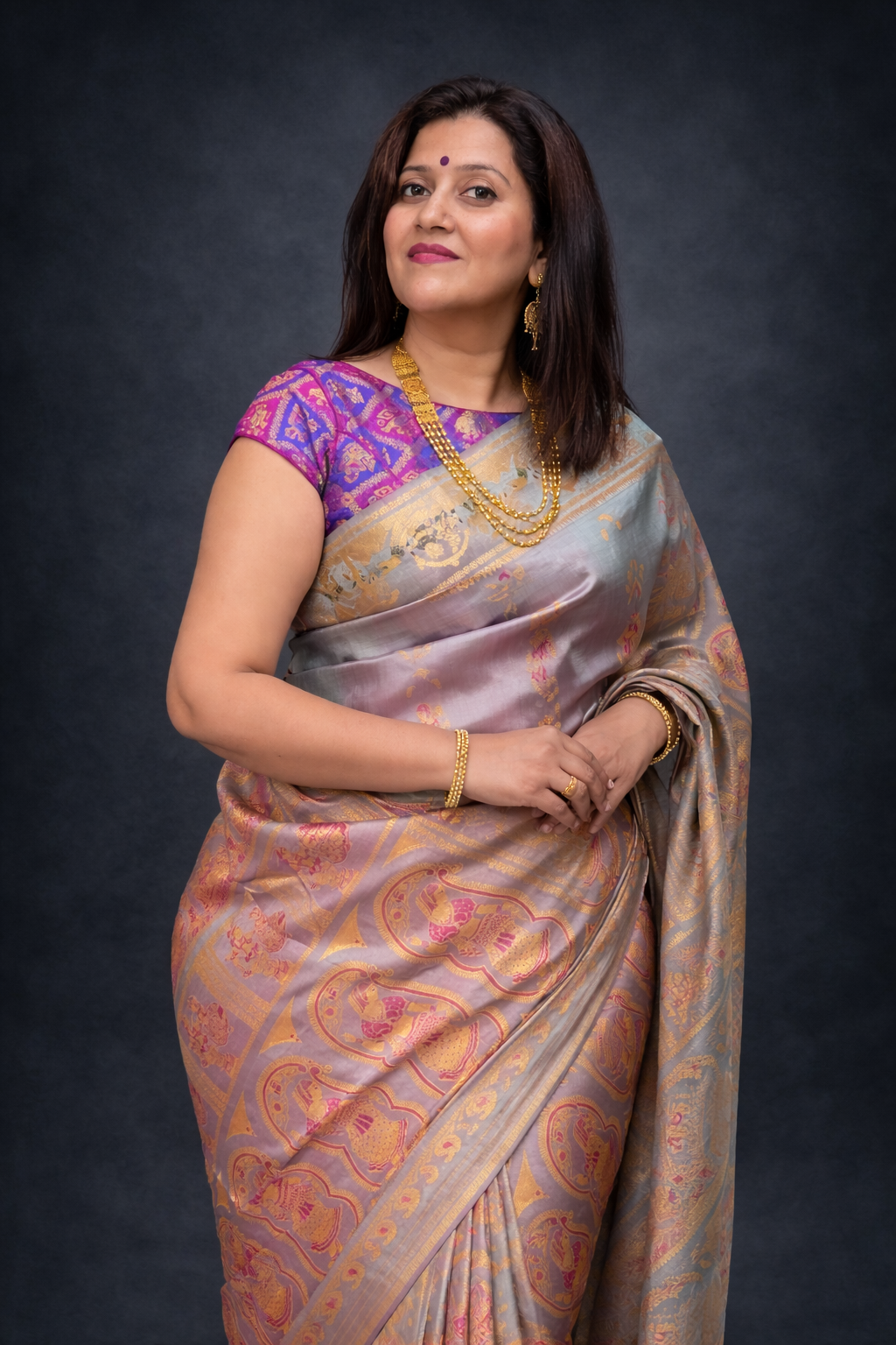 Aparna: Grey Handwoven Katan Silk Baluchari Saree