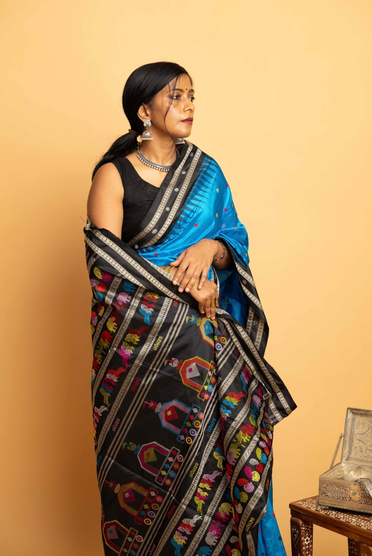 Neel Dolabedi: Blue Handwoven Dolabedi Silk Saree