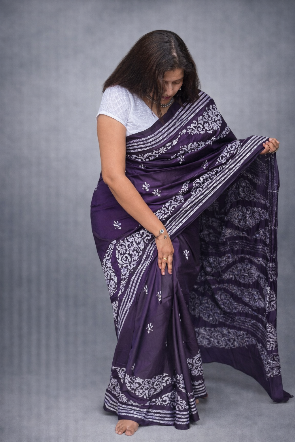 Smita: Blue Hand-Embroidered Semi-Silk Kantha Saree