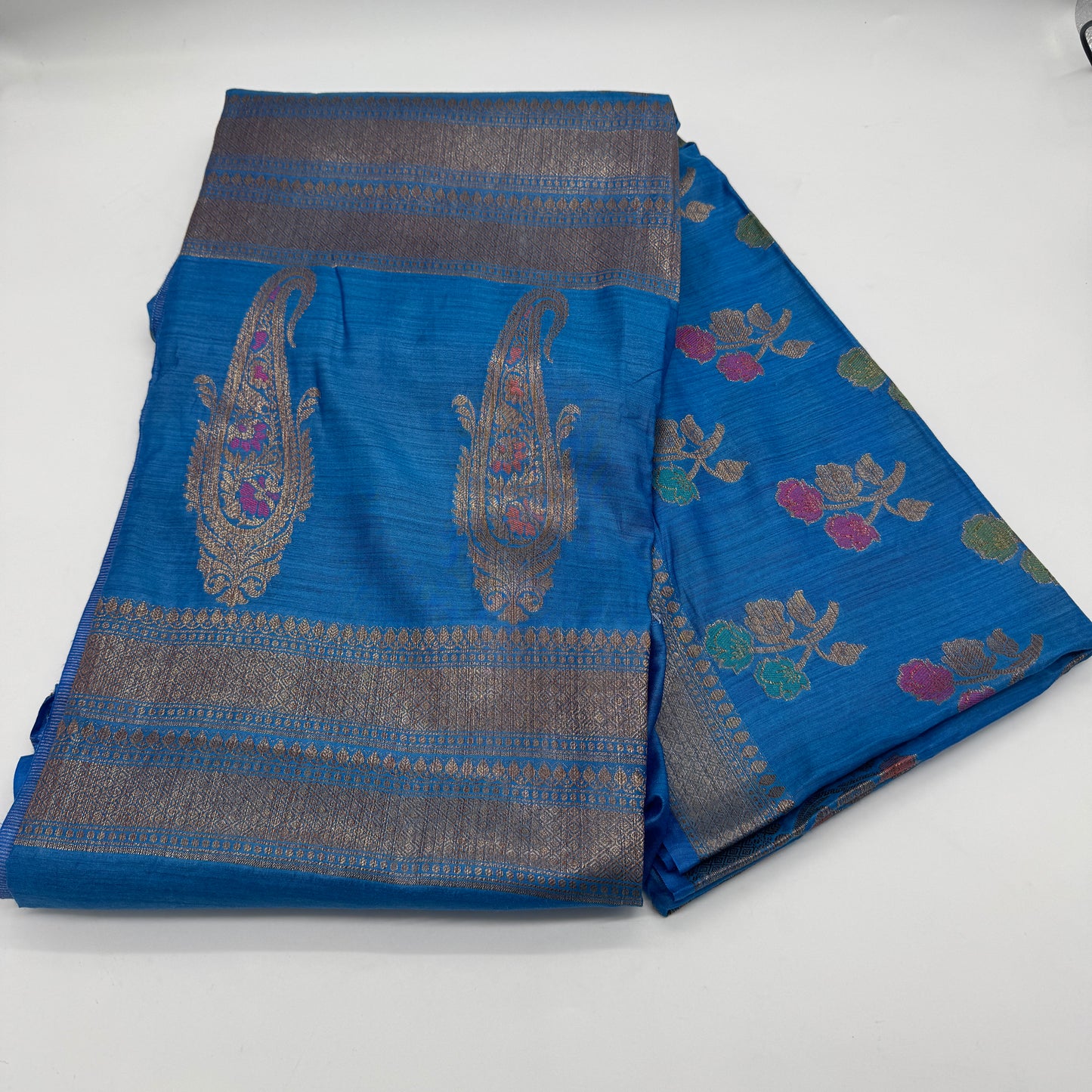 Kaneesha: Blue Handwoven Munga-Tussar Silk Saree