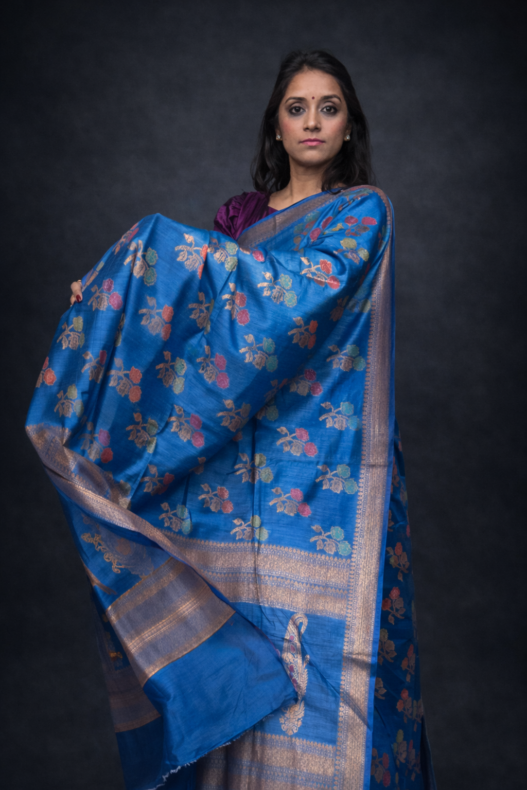 Kaneesha: Blue Handwoven Munga-Tussar Silk Saree