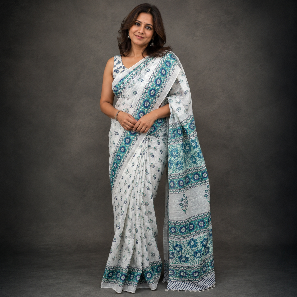 Sharanya: White Cotton Sanganeri Block Print Saree