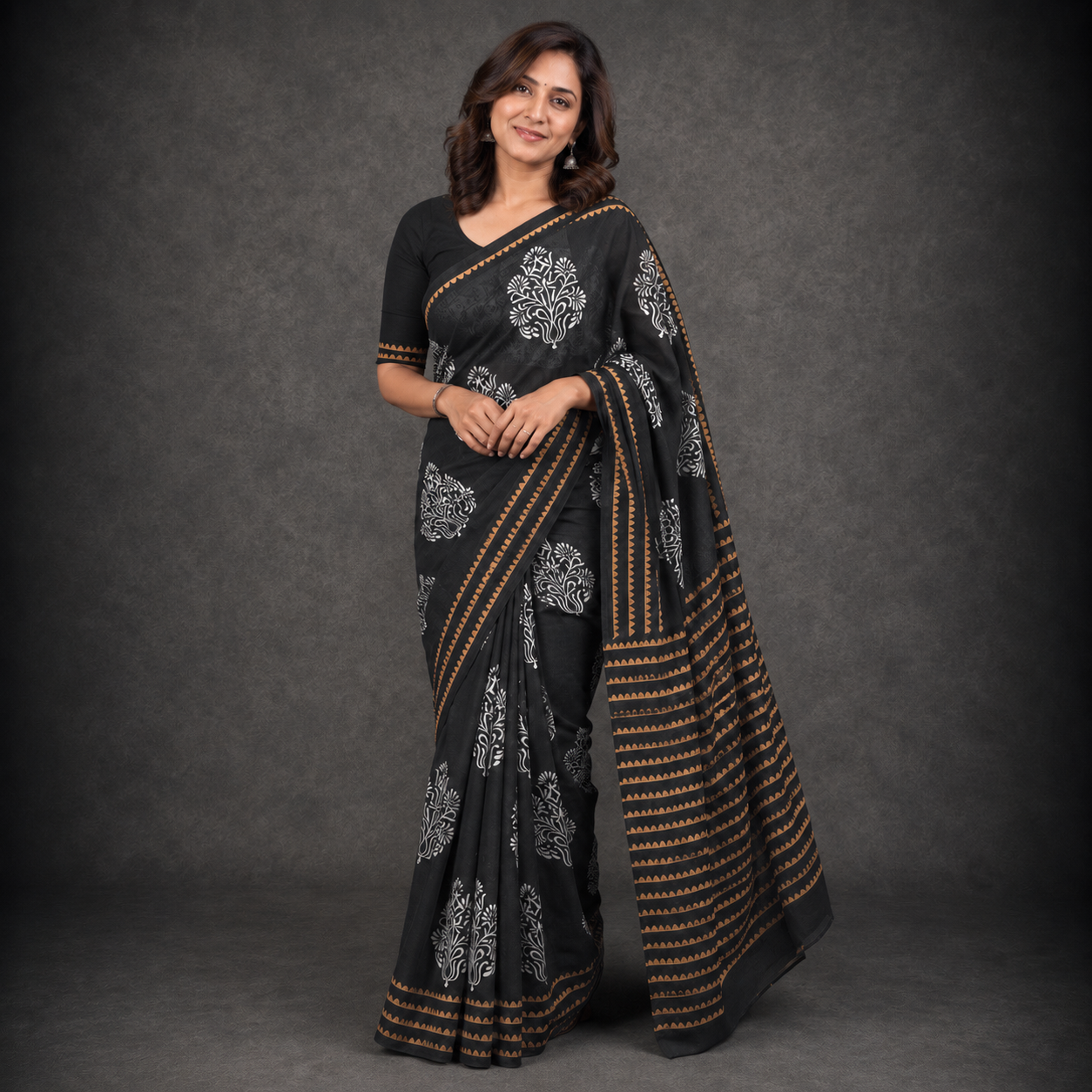 Ruhani: Black Cotton Sanganeri Block Print Saree