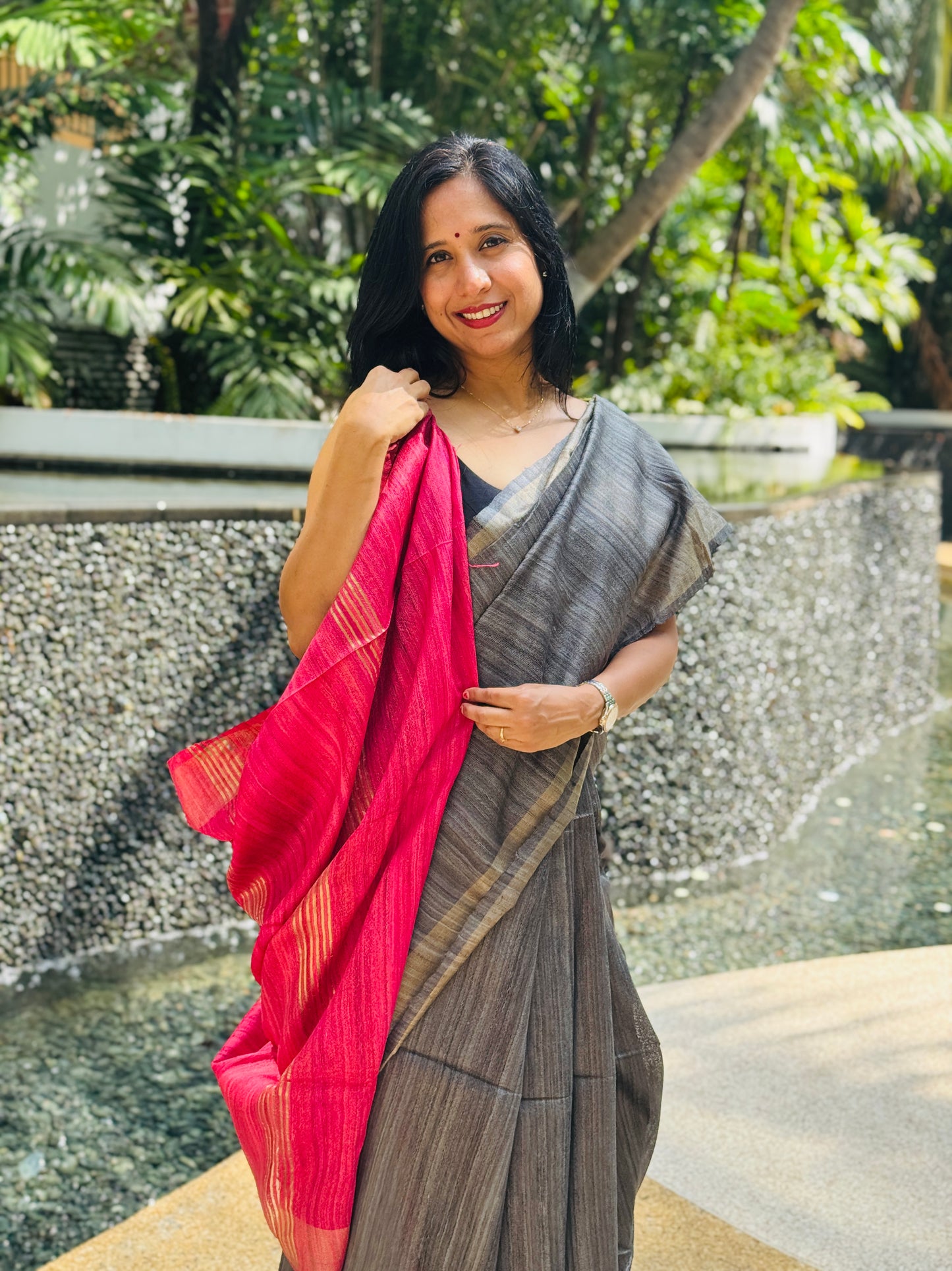 Crimson Pause: Charcoal Grey Ghicha Silk Saree