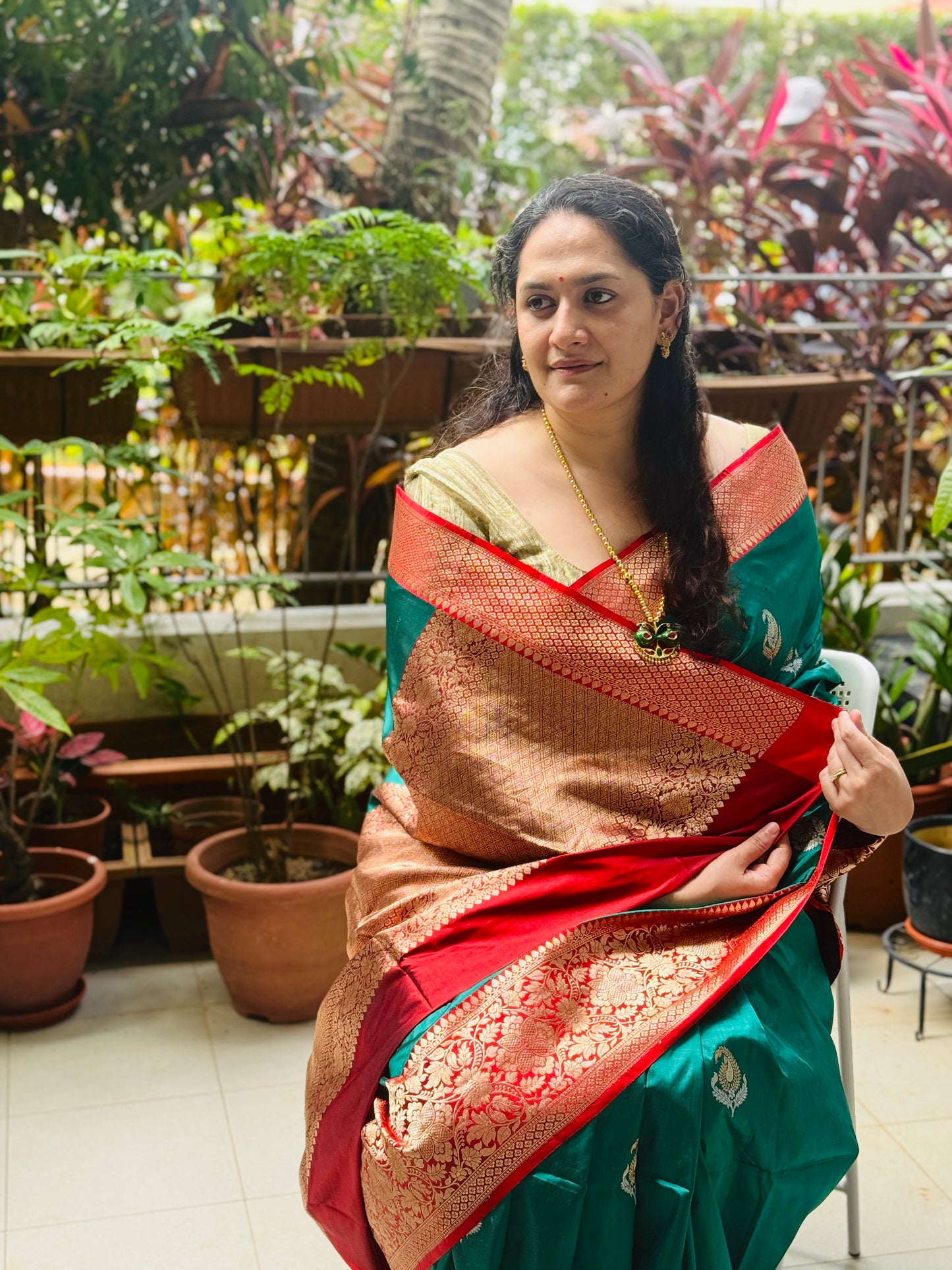 Dhriti: Green Handwoven Banarasi Silk Saree