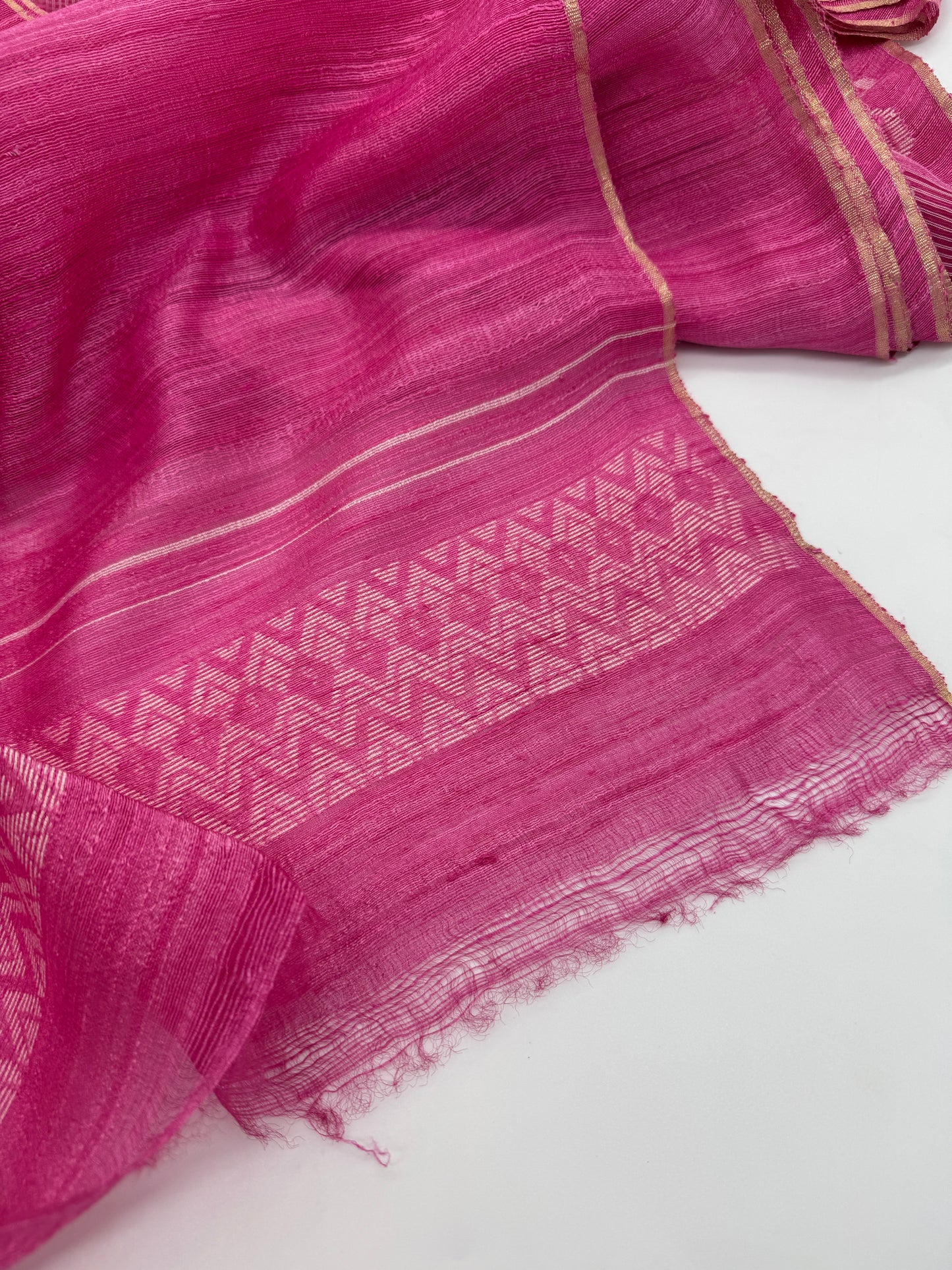 Gulab Tara: Pink Matka Silk Saree with Translucent Muslin Pallu