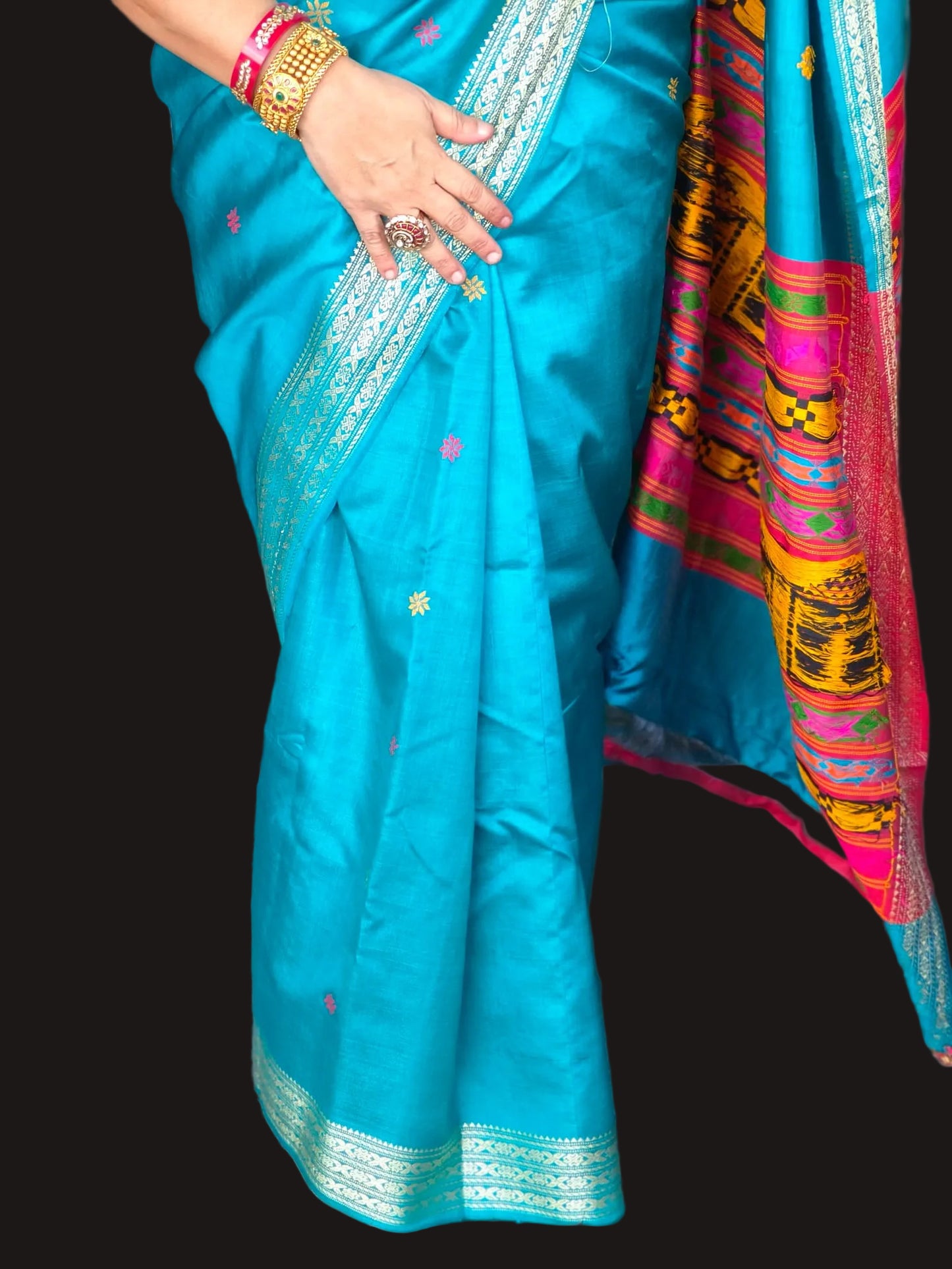 Juhi: Blue Dolabedi Handwoven Pure Silk Saree