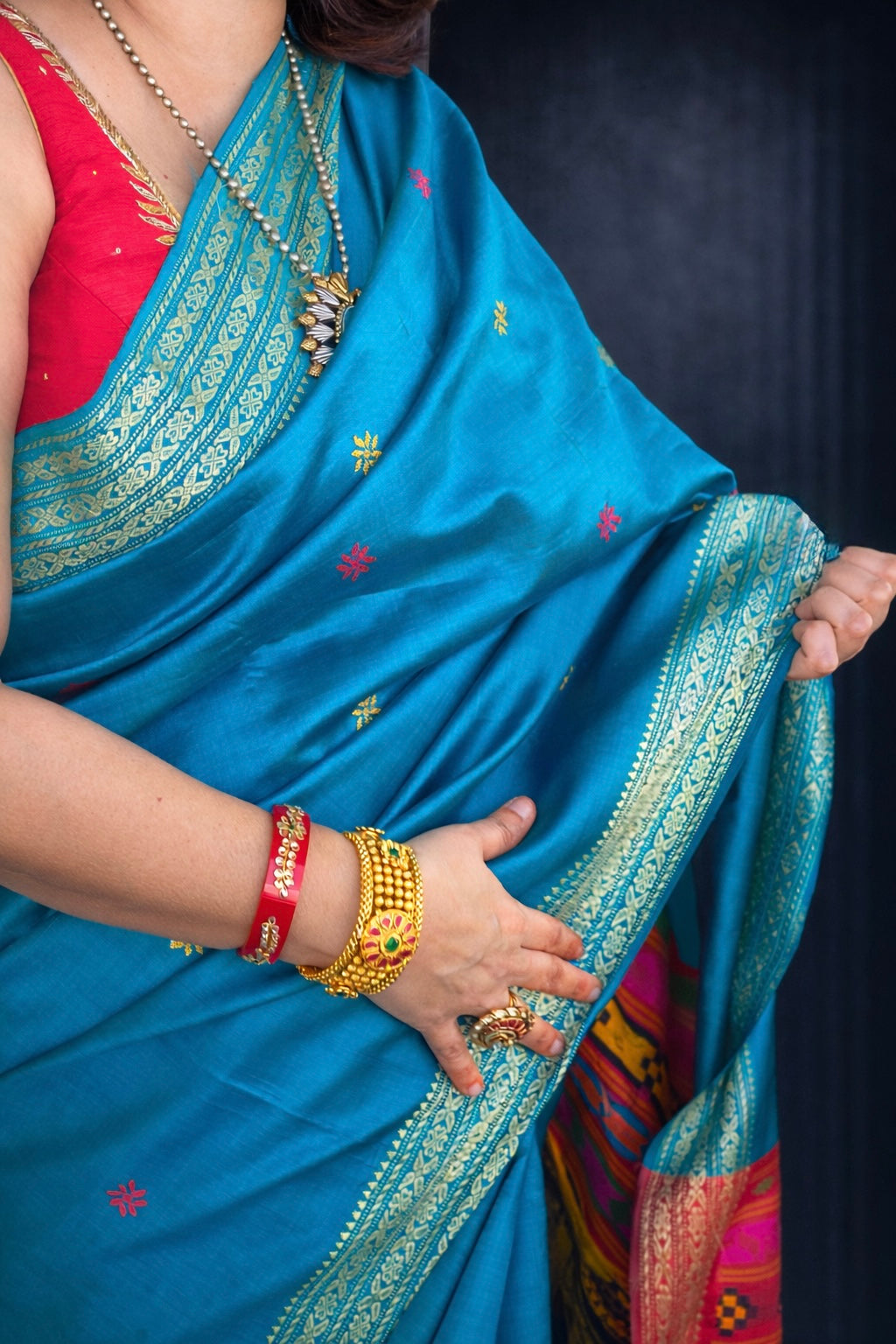 Juhi: Blue Dolabedi Handwoven Pure Silk Saree
