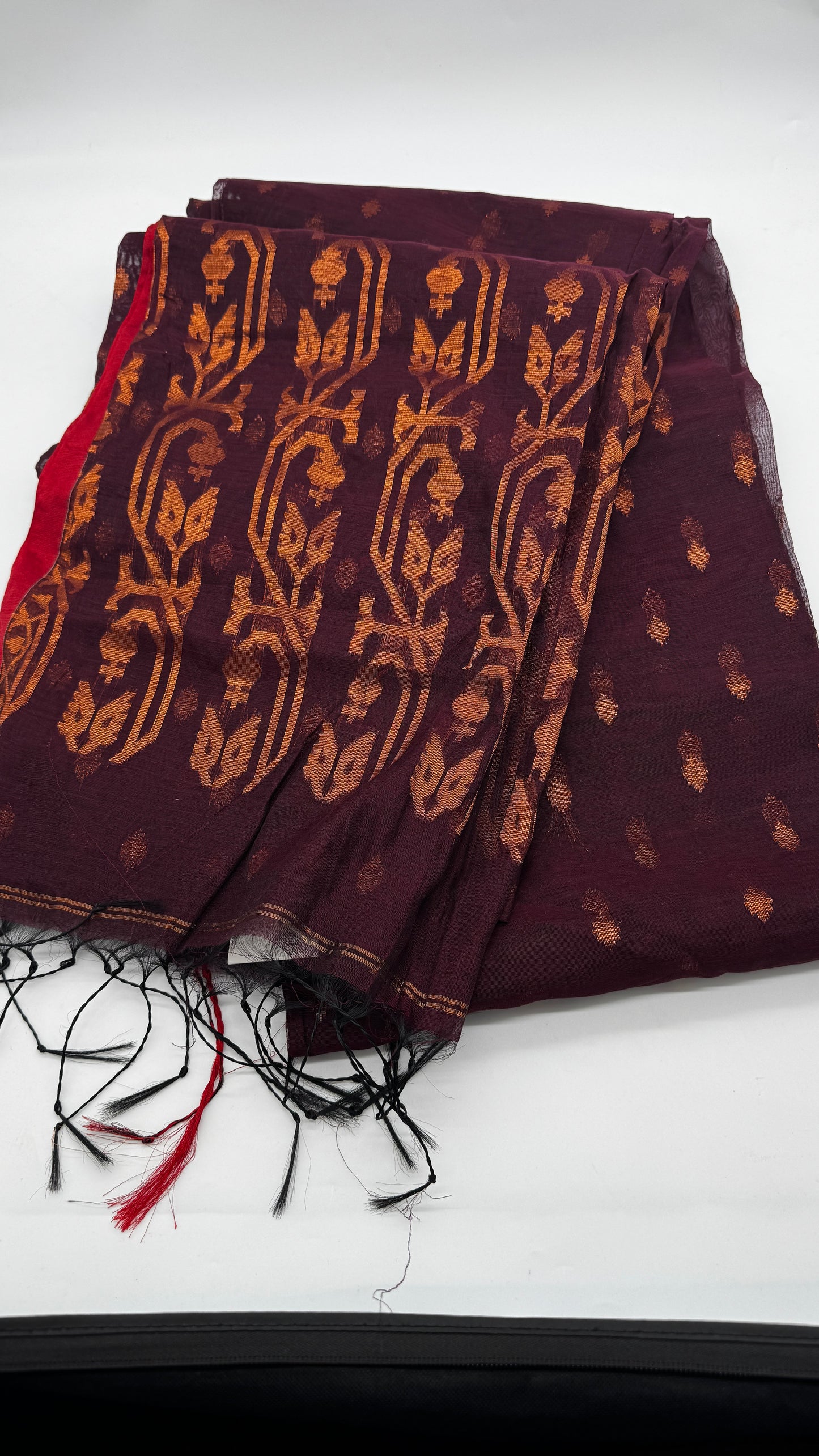 Gulnaar: Maroon Silk-Cotton Jamdani Saree