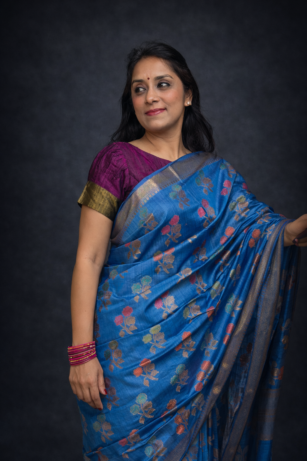 Kaneesha: Blue Handwoven Munga-Tussar Silk Saree