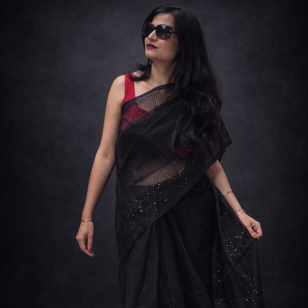 Shilpa: Black Handwoven Muslin Sequins Saree
