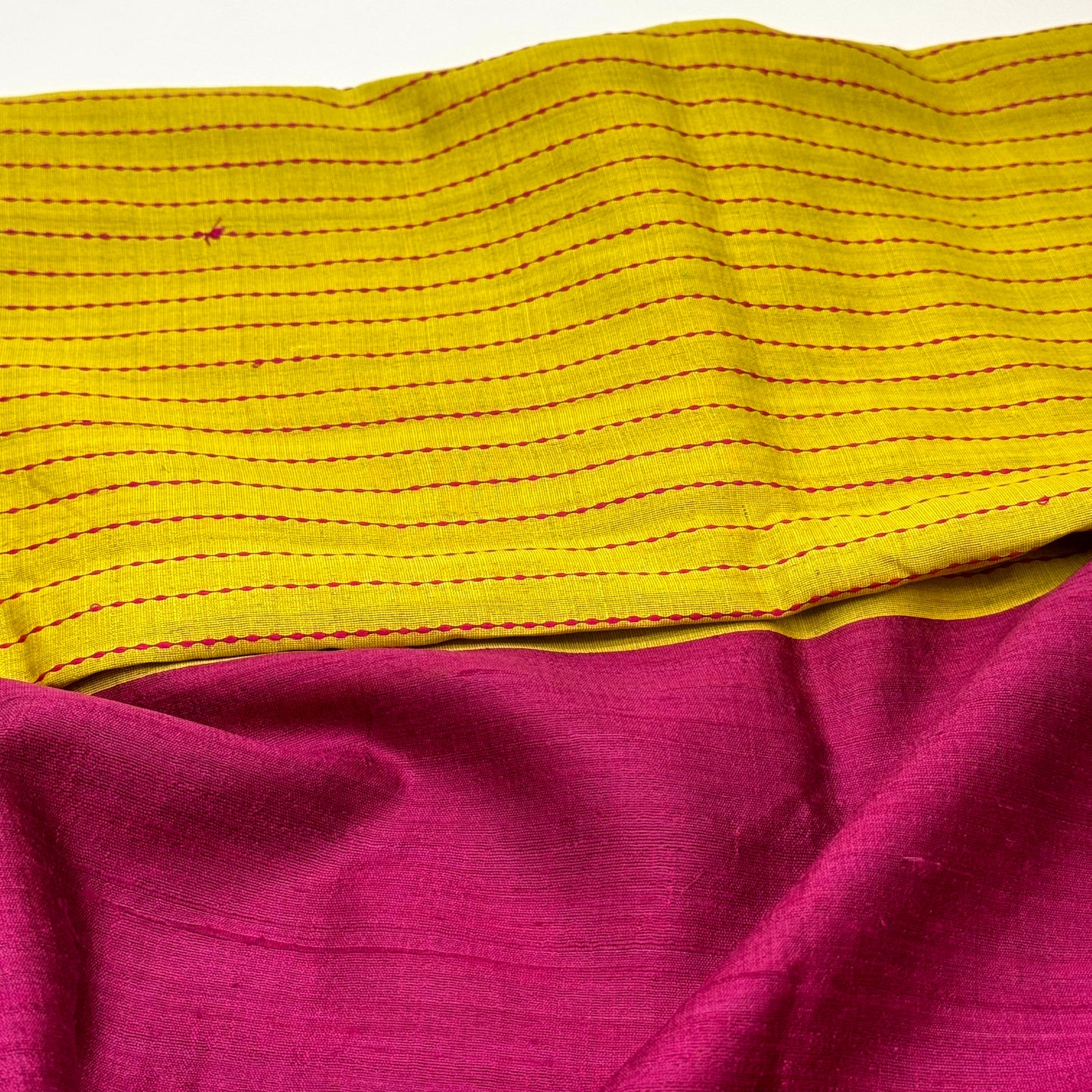 MAGENTA GHICHA SILK SAREE