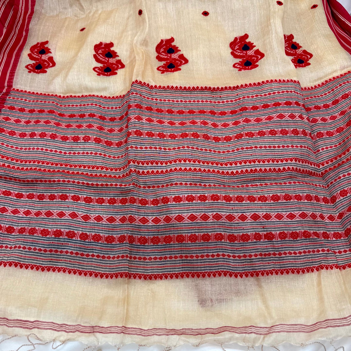 RED TUSSAR SILK SAREE
