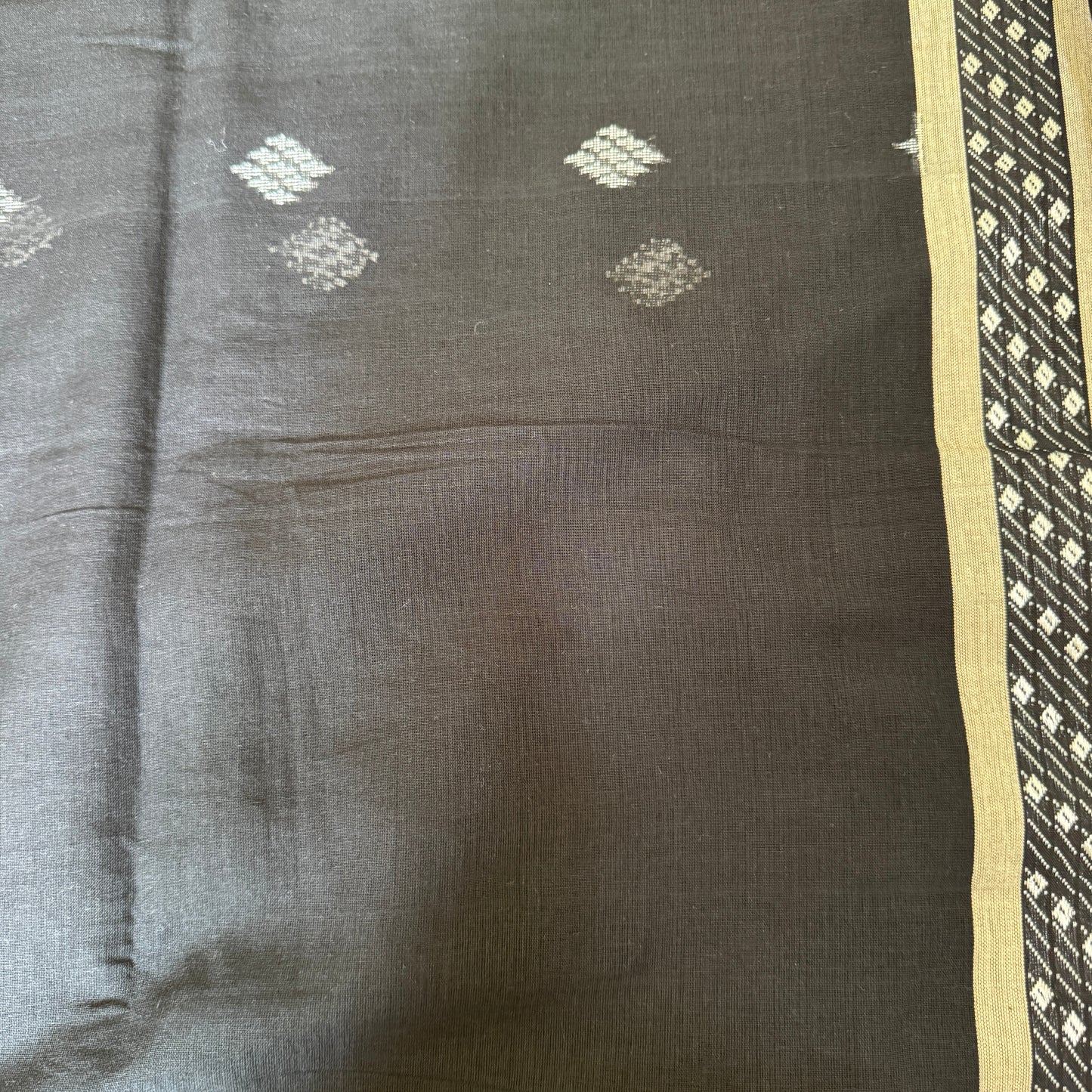 Hopunor Rati - Black Cotton Assam Handloom Saree