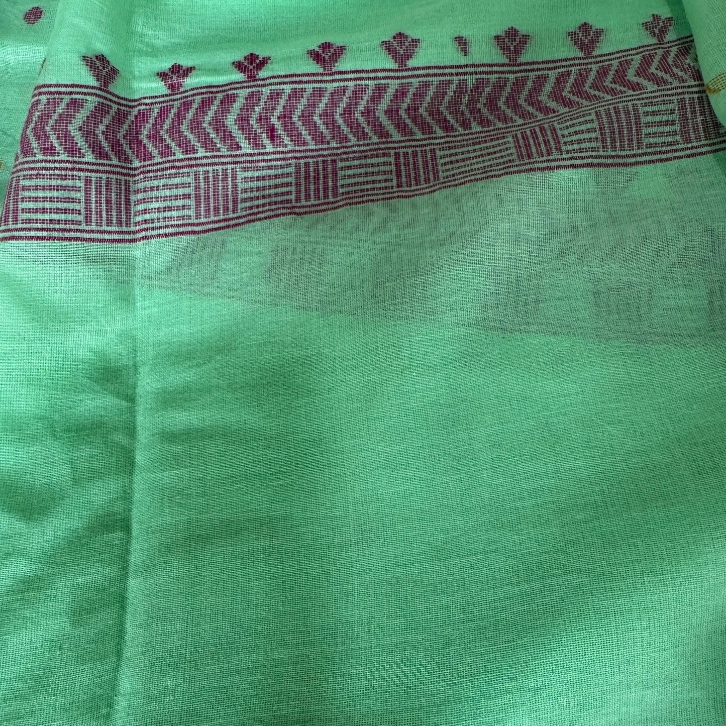Phulbari: Green Handloom Cotton Saree with Pink Jamdani Floral Motifs