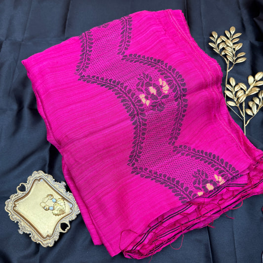 Rangrekha: Pink Handwoven Matka Saree