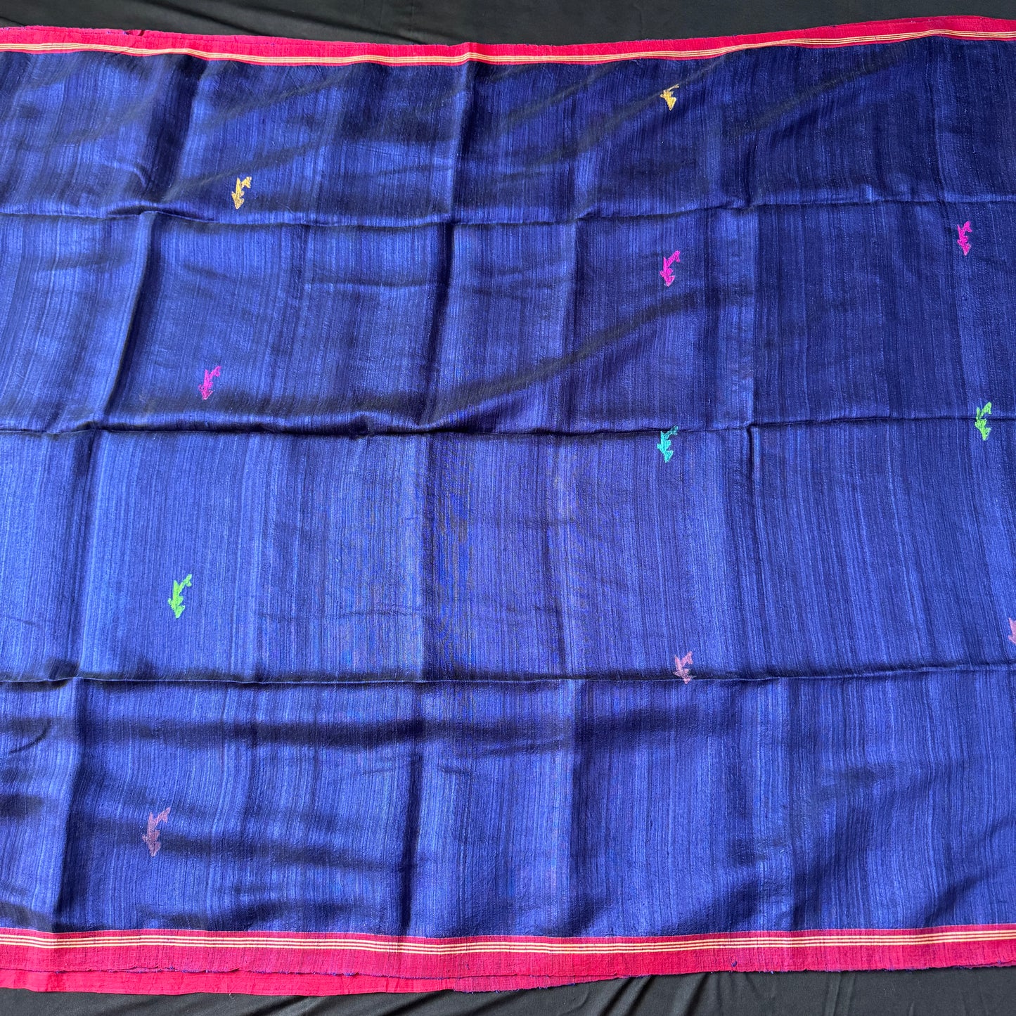 Moyurborna: Navy Blue Handwoven Matka Silk Saree