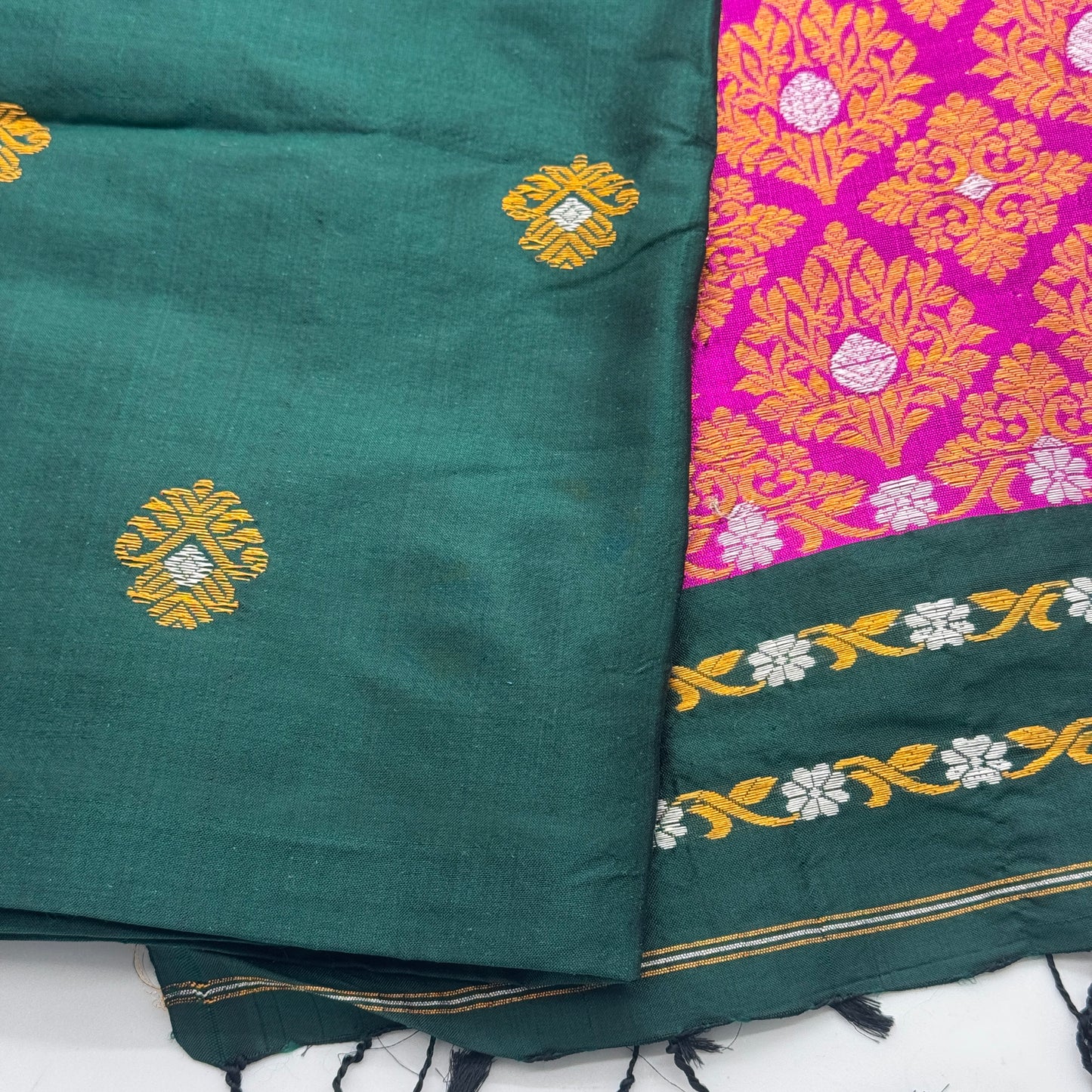 Emerald Bloom: Green Paat Silk Saree